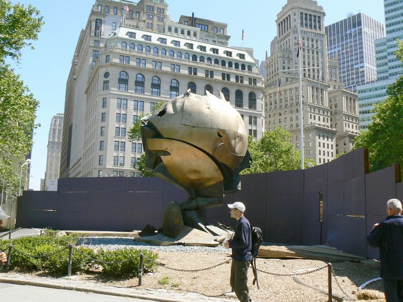 Battery Park: The Sphere for Plaza Fountain 2